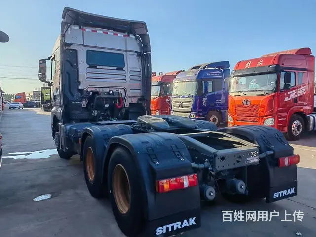 复合板重汽汕德卡 牵引车 国5高配置包提挡可 - 图片 5