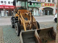 出售宏宇18铲车