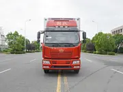 解放J6L精英版6.8米长途运输冷链车价格是多少钱