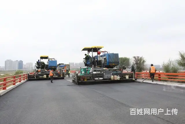 出租小刨机 沥青大小摊铺机压路机5 前杠后胶 - 图片 8