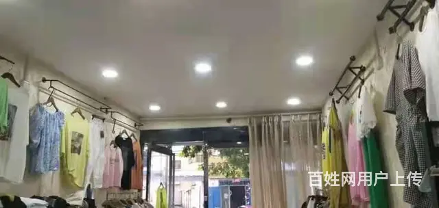 宝丰县利民路35平服装店转让 - 图片 4
