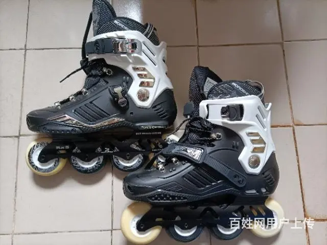 乐秀RX5轮滑鞋花式溜冰鞋单排直排轮滑鞋 - 图片 1