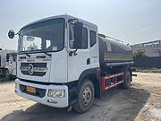 东风D 9、12方洒水车