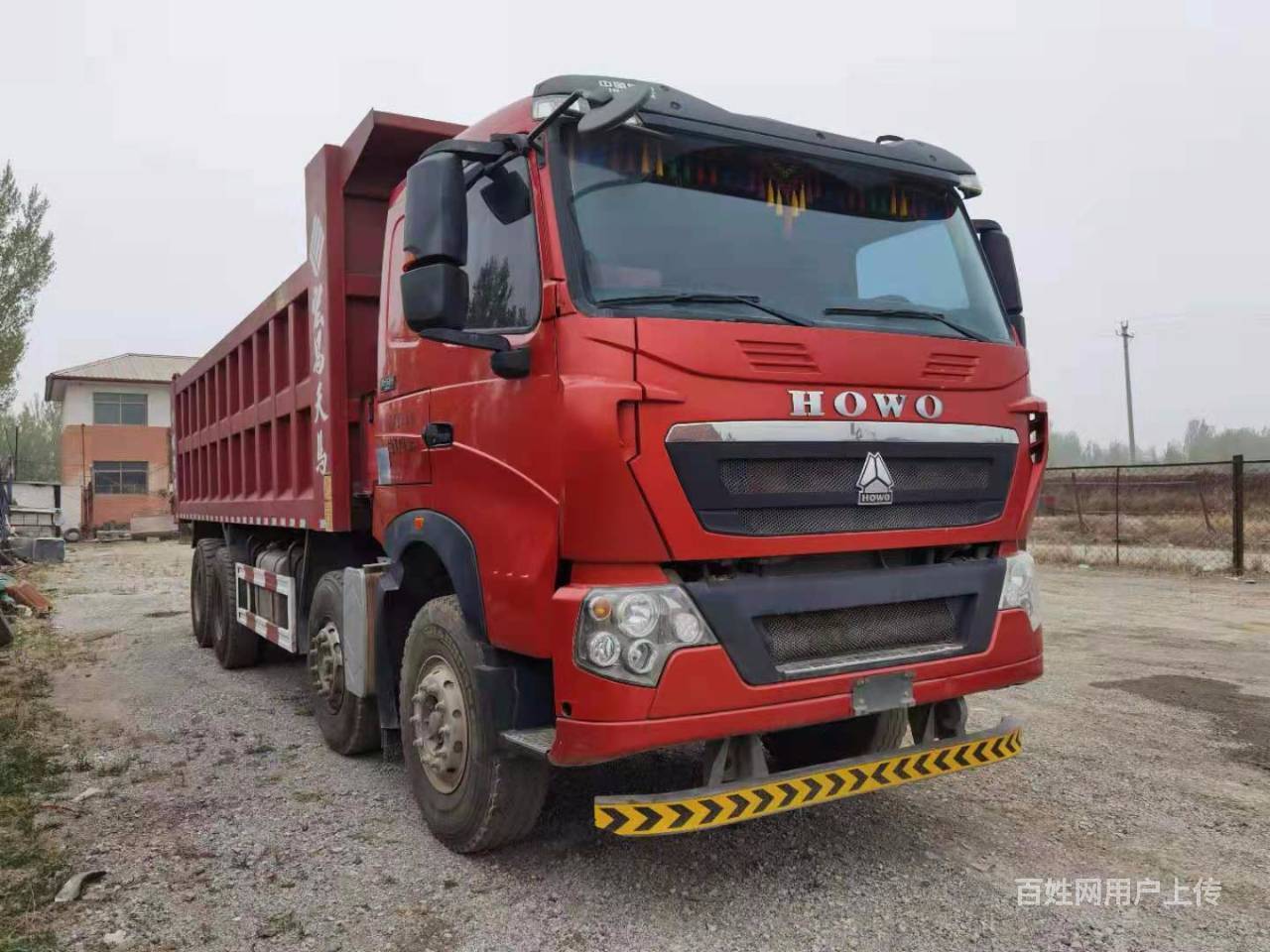 5台18年底国五豪沃t7h前四后八自卸车440马力