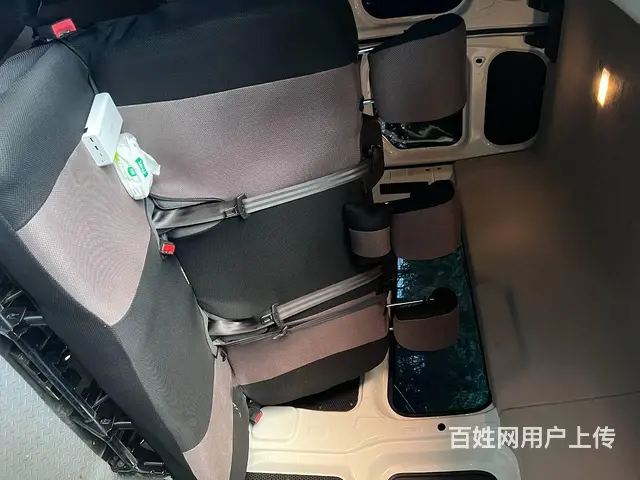 21款福特全顺15000公里无刮碰 - 图片 3