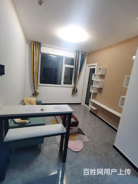 逸品阳光 普通住宅1厅 精装修 - 图片 1
