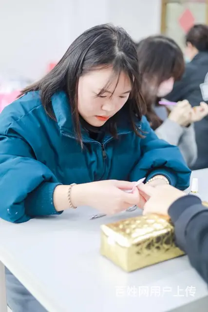 学美甲来百美汇学校 - 图片 3