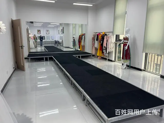 新乡零基础学化妆来拓晋咯 - 图片 2