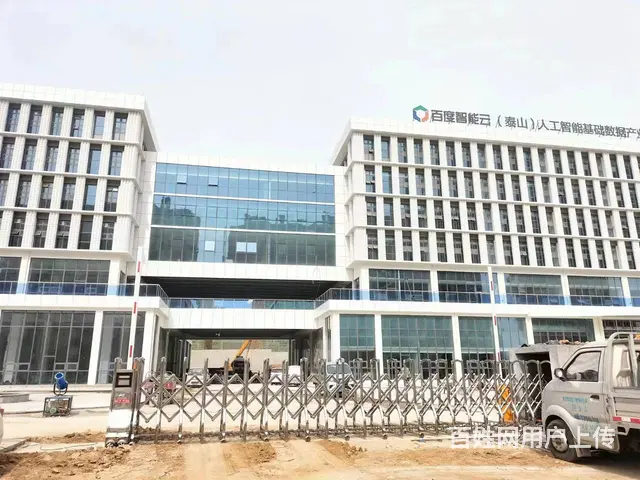 防止泰安迎金学校自动门玻璃破碎 - 图片 1