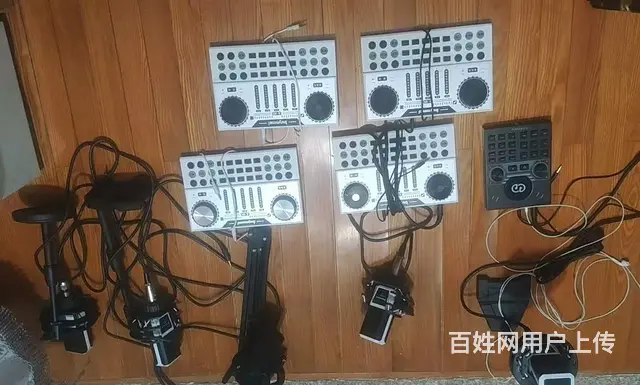主播声卡  麦克风 耳机等 - 图片 1