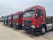 2020年8月豪沃TX牵引车 国五排放，双驱轻体