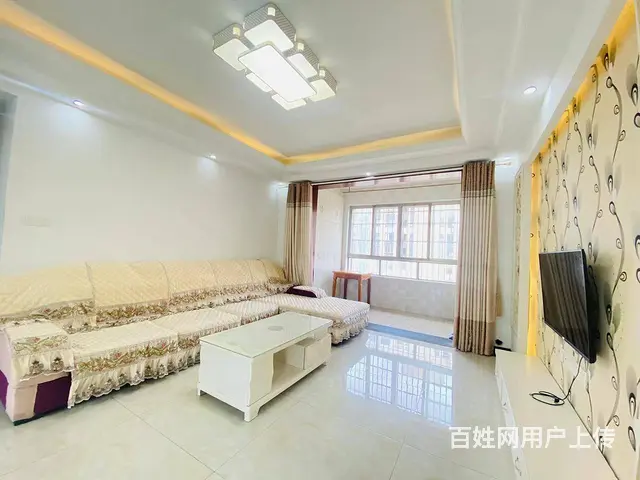 业主自住才搬 主卧超大衣帽间 直达岳家嘴 楚河汉街 - 图片 1