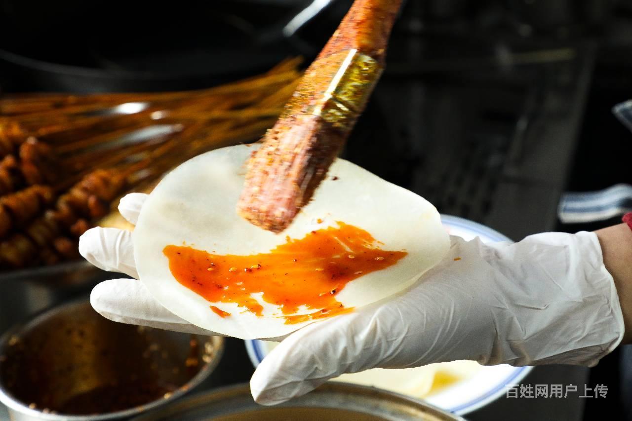 煎饼卷面筋技术去哪学 宝鸡小吃煎饼果子培训