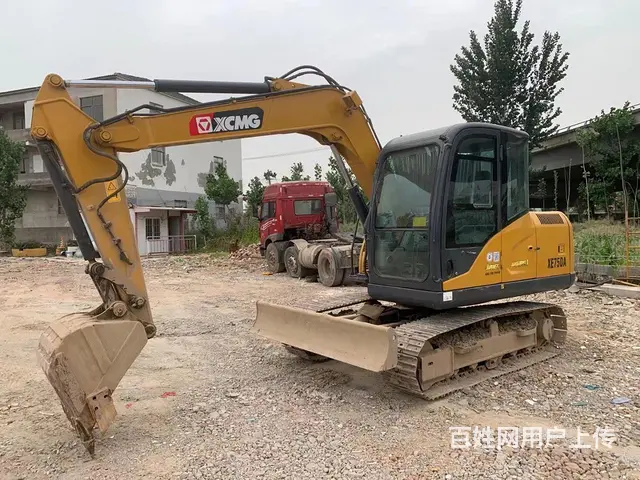 20年4月出厂手续齐全的徐工75实表4000小时价 - 图片 9
