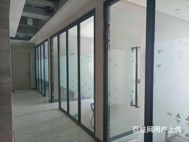 独立办公位出租 - 图片 2