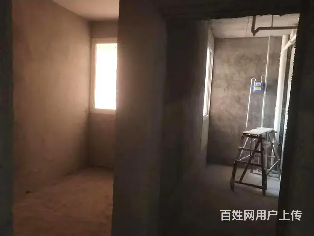 急，急市政府旁边桂花苑三房两厅先付几万房产证齐全 - 图片 9