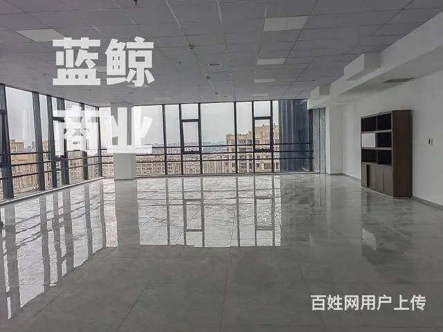绿地商务城蓝海150平高层南向纯办公出租 - 图片 1