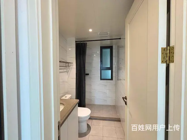 湖西 湖西映月 精装修电梯大三房两卫 好停车 大户型押一付一 - 图片 9