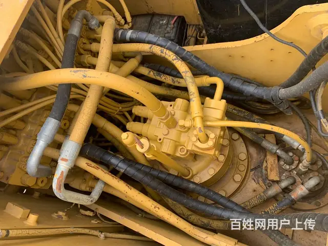 低价急售精品二手挖掘机卡特323D2，动力十足不贵 - 图片 8