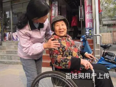 专业提供保姆/月嫂/厨嫂/钟点工/家庭卫生/保洁 - 图片 2