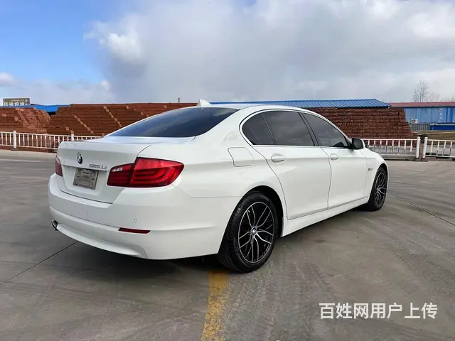 宝马5系 2011款 523Li 2.5 手自一体   型 - 图片 6