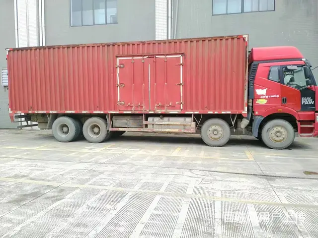 解放 厢式货车 国4 - 图片 1