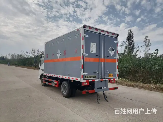 蓝牌福田奥铃欧马可爆破器材车 - 图片 4