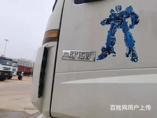 刚到一批欧曼前四后八水泥罐车375马力 - 图片 7