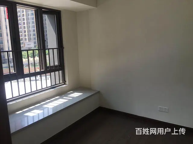 带五小省级重点学位  前面中恒广场后面滨江公园 - 图片 3