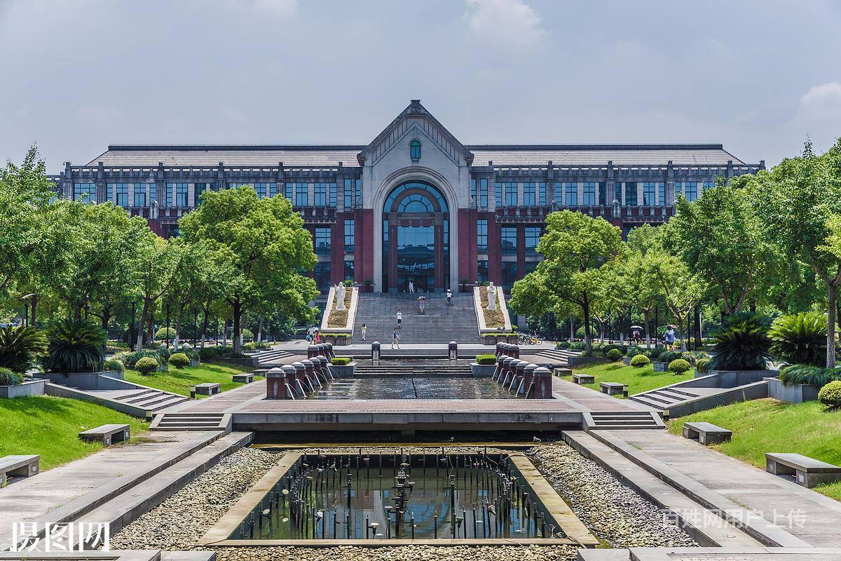 上海培训 上海艺术培训 上海美术 1/2