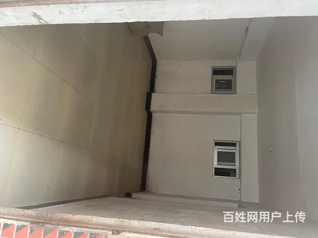 西街开元盛世附近储藏间仓库出租，好停车，好放东西 - 图片 1
