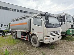 低价出售一台国四东风多利卡8吨油罐车 九成新