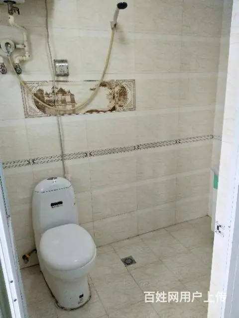 高湾转盘，低价出售房屋 - 图片 7