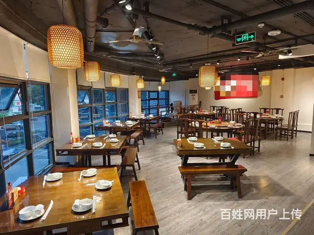 十字路口餐馆股东之间不和低价急转 9927 - 图片 4