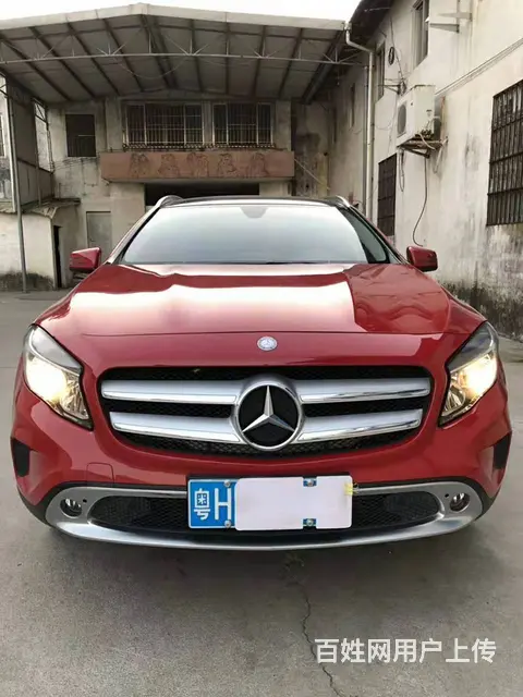 奔驰GLA级 2016款 GLA 200 1.6T 双离合 - 图片 1