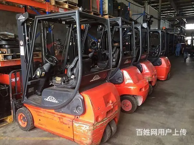 日本丰田三支点电动叉车、2吨电动堆高叉车包邮 - 图片 11