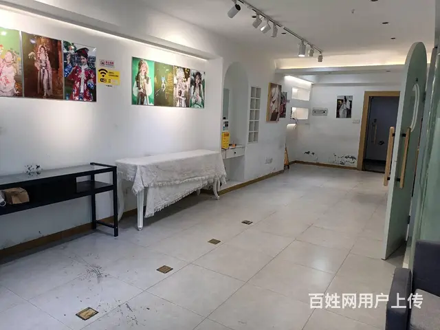 五一广场五一新干线90平美甲工作室 - 图片 6