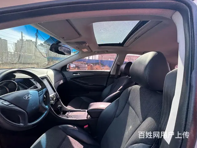 现代 索纳塔 2013款 第八代索纳塔 2.4 手自一体 顶 - 图片 3