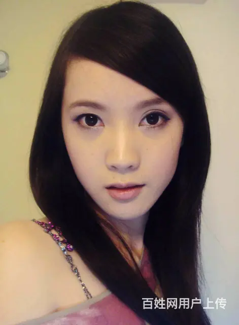 26岁女孩国有银行工作,肤白貌美知​‌‌​‌‌识型 - 图片