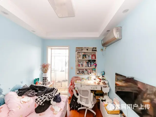 万达广场1室 ·1厅，高楼层，视野开阔，满足人均18平 - 图片 1