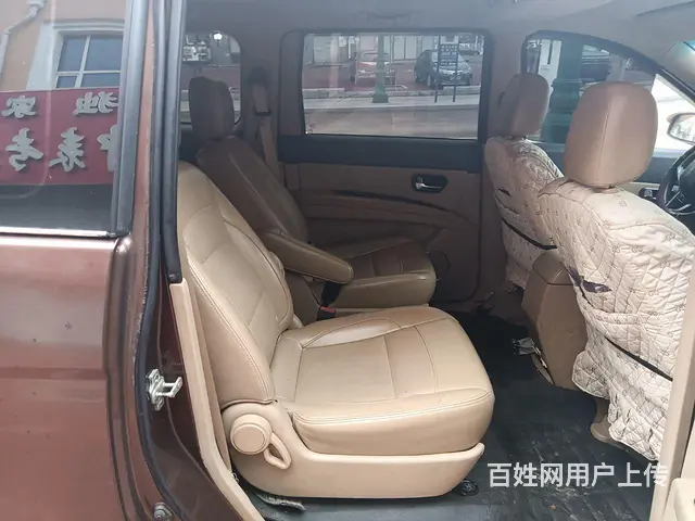 五菱 宏光 2013款 宏光S 1.5 手动 豪华型7-8座 - 图片 7