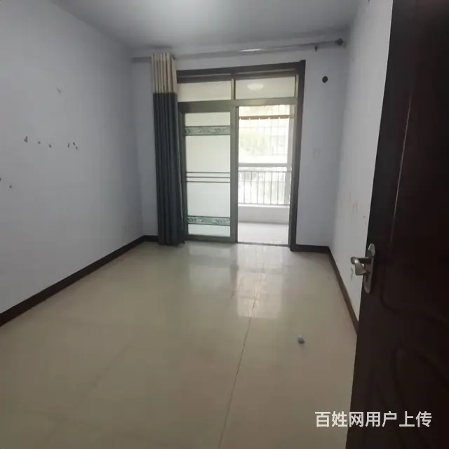 国际新城  一层  三室两厅  全明户型 满五   有钥匙 - 图片 2