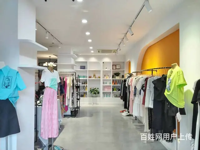 （易转介绍）柯桥沿街好位置服装店转让位于商业街，可以空转 - 图片 5