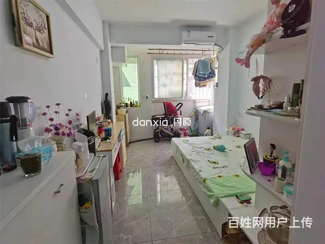 龙池建坤花园 精装单间 朝南采光好 拎包住 - 图片 1