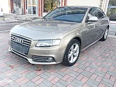 奥迪A4 2011款 A4L 2.0TFSI 无级 155k