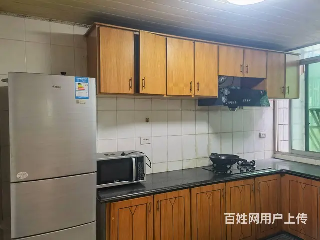 香港路，北京华联对面长征商贸城 普通住宅2厅 精装修 - 图片 2