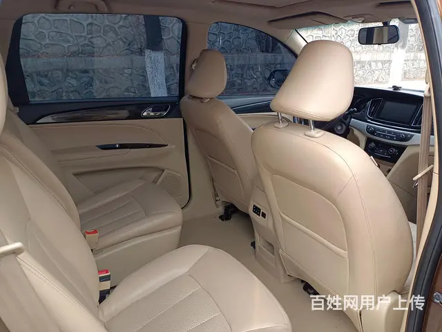 2016年宝骏730 - 图片 6