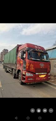 解放J6 350马力前四后八高栏