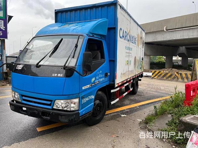 江鈴凱運升級版廂式貨車國3