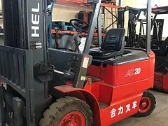 低价出售1.5吨二手合力电动叉车仓库物流小型堆高电